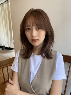 ガーランド (Garland) 大人かわいいくびレイヤー顔まわりレイヤーカットピンクベージュ