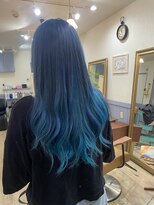 アイリス トーキョー(IRIS Tokyo) ロングブルーカラースタイル