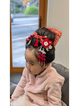 ロビン(Robin) 日本髪