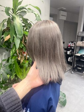 スティーン(STEEN) ミルクティーグレージュ