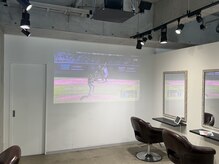 スーリール(Sourire)の雰囲気（ドジャース戦！スポーツバーのように一緒に盛り上がります！）