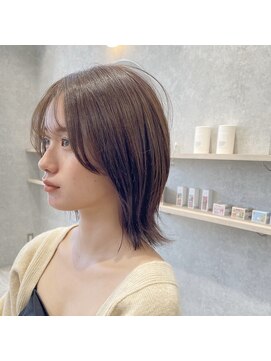 フリーシャ(freesha) 肩ラインレイヤーボブ　《MAHIRO》