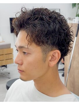 メンズサロンラシルバイレストプラス(MEN'S SALON racil by rest plus) アップバングパーマ