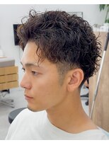 メンズサロンラシルバイレストプラス(MEN'S SALON racil by rest plus) アップバングパーマ
