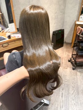 アフィナー(Afinar) 【横浜/横浜駅】髪質改善で叶う圧倒的ツヤ×柔らかベージュ