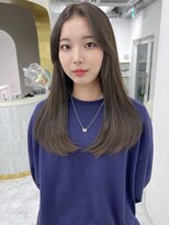 エトワール バイ ヴィンス(etoile by vince)&nbsp;大人っぽレイヤーカット/透明感オリーブグレージュ