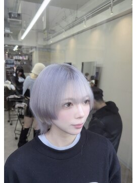 モアムー(Moremuu) [かの]ホワイトシルバー