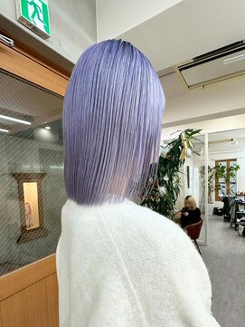 リアン(Lien) ハイブリーチ/ラベンダーアッシュ/切りっぱなしミディ