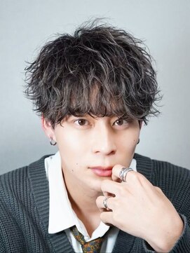 アイトーキョープラスシー 横浜(AI TOKYO+Sea) シャドウパーマ/波巻きスパイラルパーママッシュ/横浜駅東口