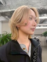 コモン(common) 透明感ベージュボブ