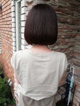 ボブビッシュ 東温店 ストレートボブ