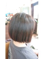 ウルハ(URUHA)&nbsp;王道前下がりボブ