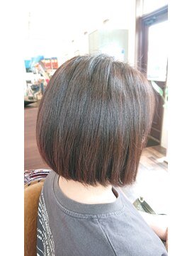 ウルハ(URUHA) 王道前下がりボブ