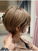 【小鳥居】大人可愛い艶カラーショートボブ30代40代50代