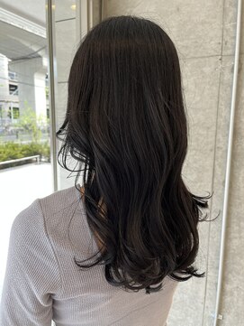 ジーナ 流山おおたかの森(Zina) 韓国風巻き髪×ネイビーブルー【Zina　大越香苗】