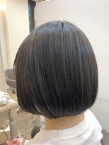 アルターリール(aL ter Rire)&nbsp;顎ライン内巻きボブ/福原遼華