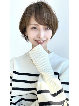 ディーエックス スリー(Dxxxx III) 大人可愛い20代30代40代ショートボブ丸みショート◎