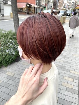 アンビエンテ(ambiente) ピンク系カラー　ブリーチあり　ショートボブ【坂根】