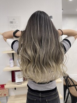 ジゼル(gisele) (稲毛)バレイヤージュ