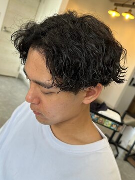 フゥ 宇都宮(FeU) 波巻きパーマメンズパーマメンズヘアツーブロックツイストパーマ