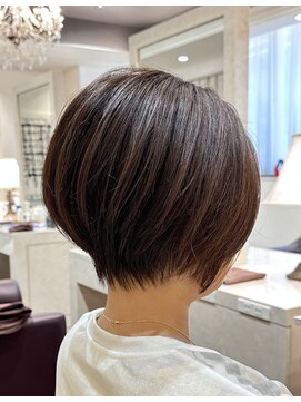 ピオラ(piola) 丸みボブ【30代40代人気、後頭部の丸み改善】