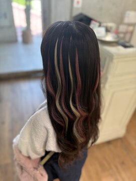 ミラシィ 稲毛(Mirashy) ハイライト風プルエクステ