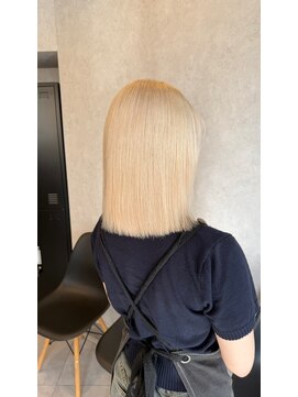 ラリス(Ralis) 抜きっぱなし風ブロンド