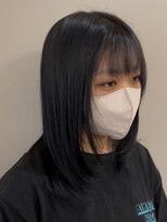 ドクターズサロン レラパール&nbsp;顔周りレイヤー/黒髪/セミロング/シースルーバング/抜け感/艶髪