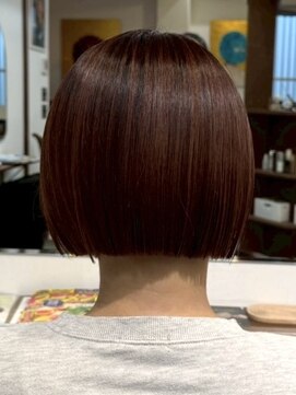 ルイ(ROUIS produced by LUCK 津田沼) ROUIS 津田沼 チェリーレッド