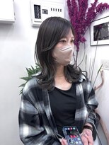 イル(ill) ミディアムレイヤー | レイヤーカット