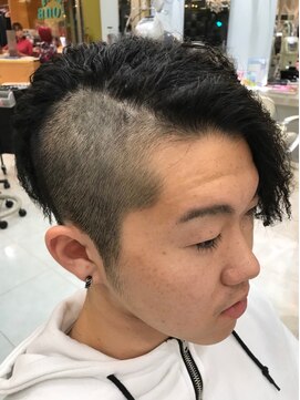 髪技空間アノン(anon) ツイストパーマ