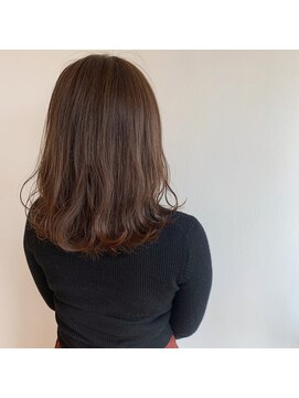 ツイギー 宮西店(TWiGGY) アッシュベージュ