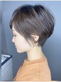 ショートレイヤー耳かけイメチェンフォギーベージュ◎センター北