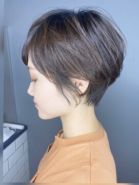 グラッシー センター北店(GLASSI) ショートレイヤー耳かけイメチェンフォギーベージュ◎センター北