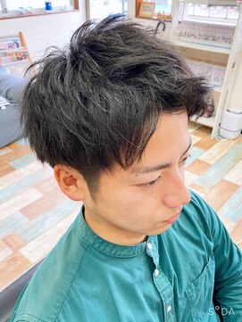 ハピネス(Happiness) アップバングショート