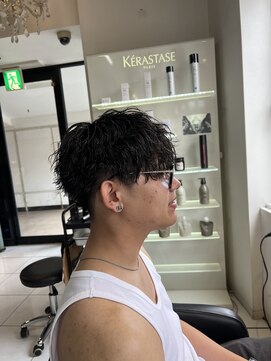 アイズ 海老名(AIZU) ツイストスパイラルパーマ　スパイラルパーマ　ツイストパーマ