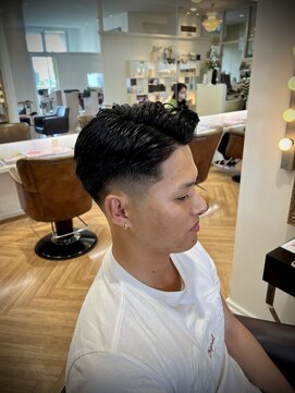 コワファースト  させぼ五番街店(COIFF1RST) フェード×七三分け☆