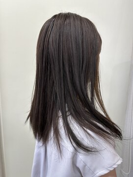 アルファ インタラクティブ エム フラワー(ALUFA interactive.M Flower) 大人かわいいストレートイルミナインナーカラー耳掛け小顔