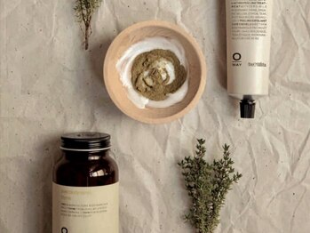 セプテンバー(September)の写真/OWAY（Organic Way）取り扱いサロン。毛髪内部への保湿力を高め栄養も長持ち◎思わず触れたくなる髪へ。