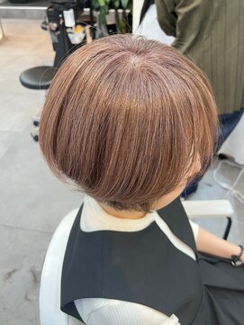 アルトル 池袋(altru) 白髪ぼかしカラー(透明感ベージュ)