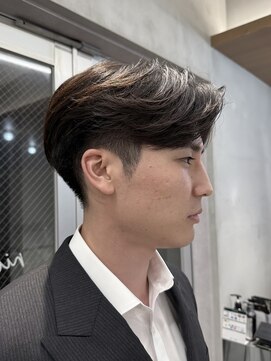 ニコ トウキョウ ロジック(nico TOKYO Logic) センターパート　曲がる縮毛矯正