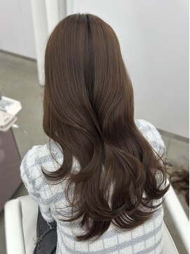 エヌアイ オモテサンドウ(ni omotesando) 明るめベージュ♪ 透明感カラー ミルキーベージュ