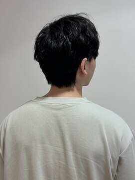 エルパティオ(EL PATIO) ナチュラルセンターパート/黒髪ショート