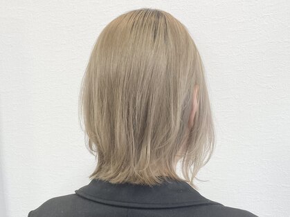 ヴェイスサロン(Vase Salon)の写真