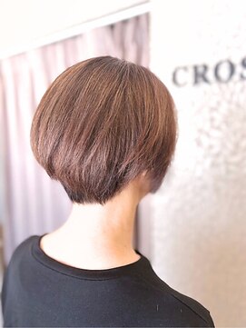 クロス(CROSS) 絶壁解消/ひし形/大人可愛い/40代50代60代/ミセスヘア