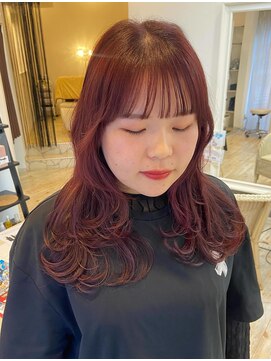 アトリエシルク 大宮店 チェリーレッドのレイヤースタイル