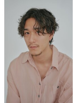 エマノン 上新庄店(EMANON) ツイストスパイラル/毛流れセンターパート