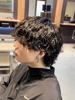 アトラクト バイ ラック 津田沼(Attract by LUCK)&nbsp;波巻きウルフパーマ/津田沼/メンズパーマ/メンズ/ブリーチ