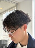 刈り上げて作る。波巻きスパイラルパーマ