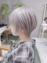 デイズ(days) ウルフショートボブ/アッシュグレージュ透明感カラー